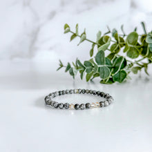 Load image into Gallery viewer, Glacier (Minimalist)